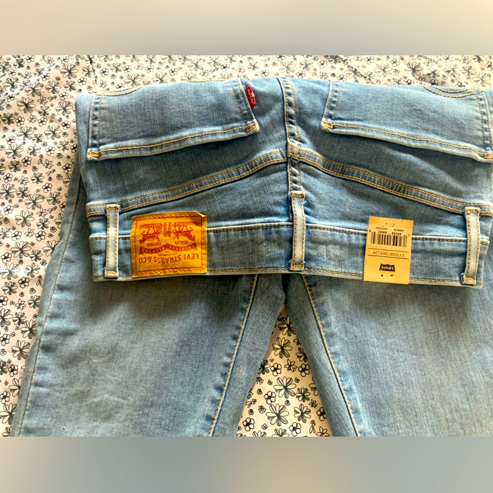 Levi’s super skinny jeans